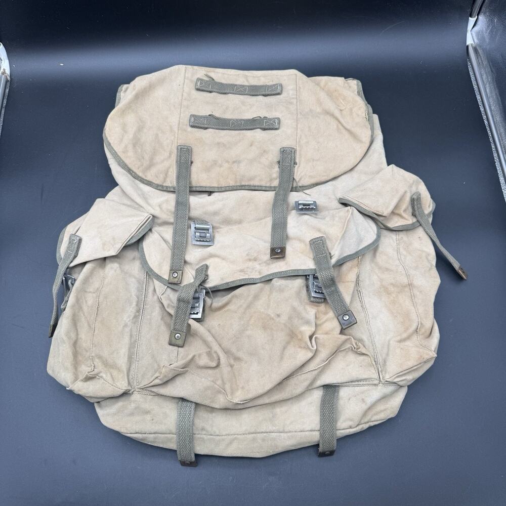 Vintage Army Field Rucksack Backpack Canvas Quality Multipocket Great Condition
